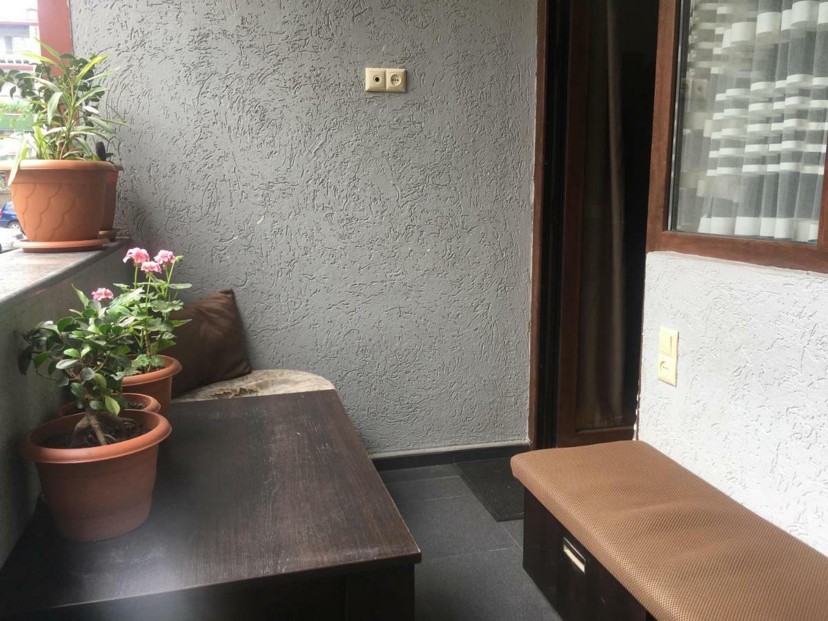 Apartment Anzi Batumi Esterno foto