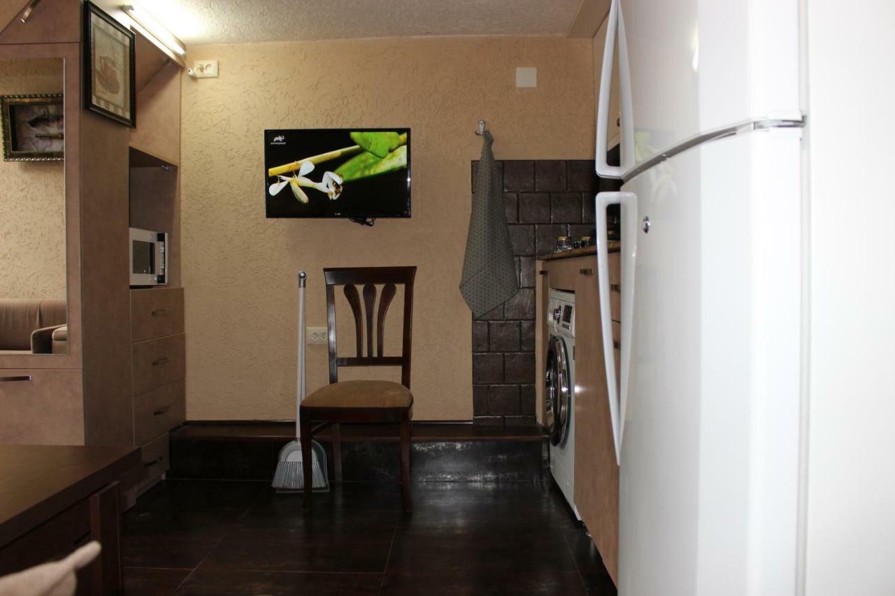 Apartment Anzi Batumi Esterno foto